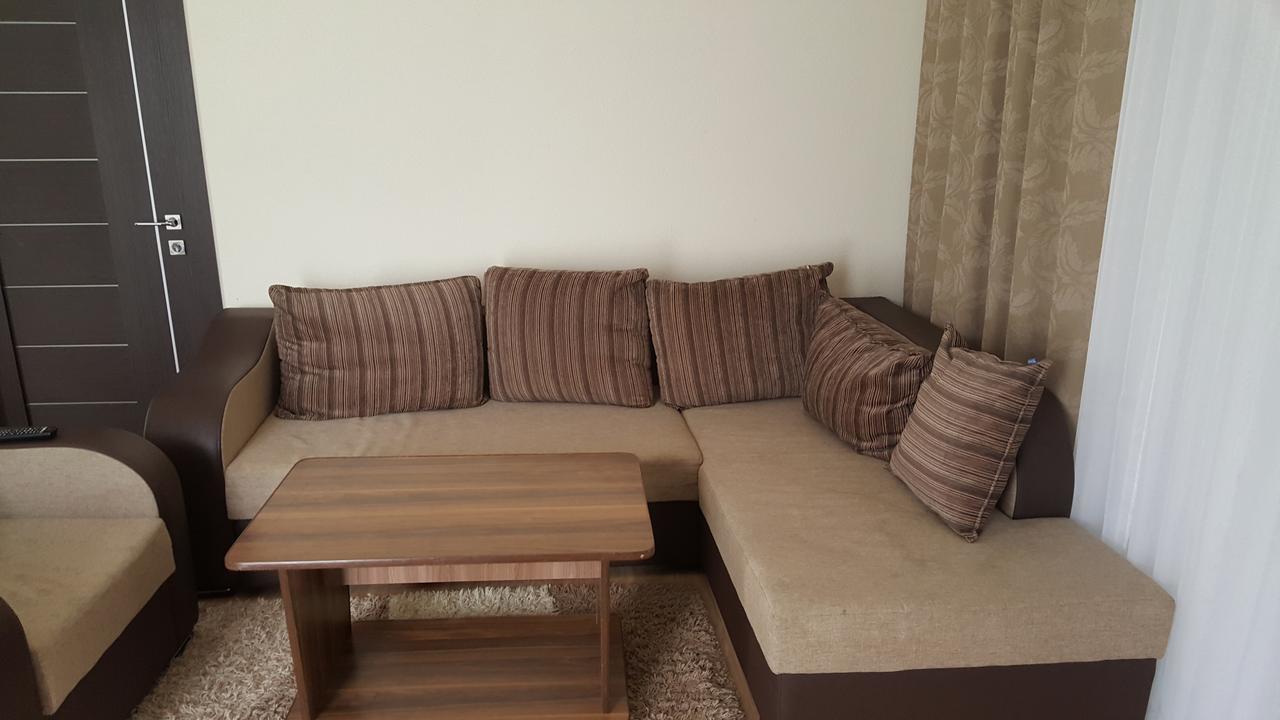 Karven Four Seasons Otel Chon-Sary-Oy Dış mekan fotoğraf