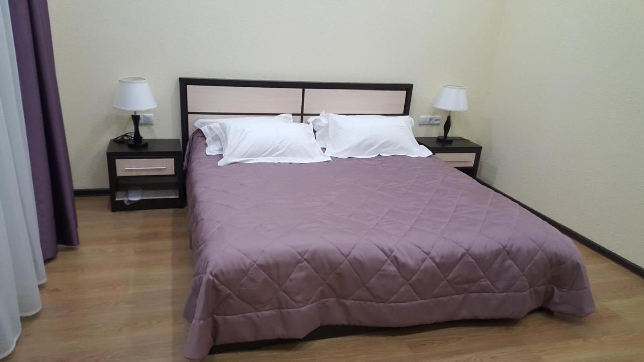 Karven Four Seasons Otel Chon-Sary-Oy Dış mekan fotoğraf