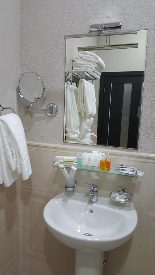 Karven Four Seasons Otel Chon-Sary-Oy Dış mekan fotoğraf